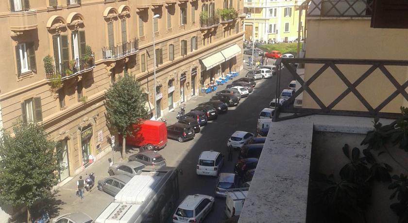 The Pope'S Window Hotel Rome Bagian luar foto