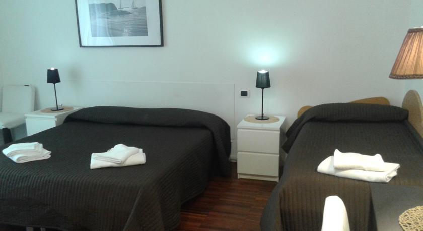 The Pope'S Window Hotel Rome Ruang foto