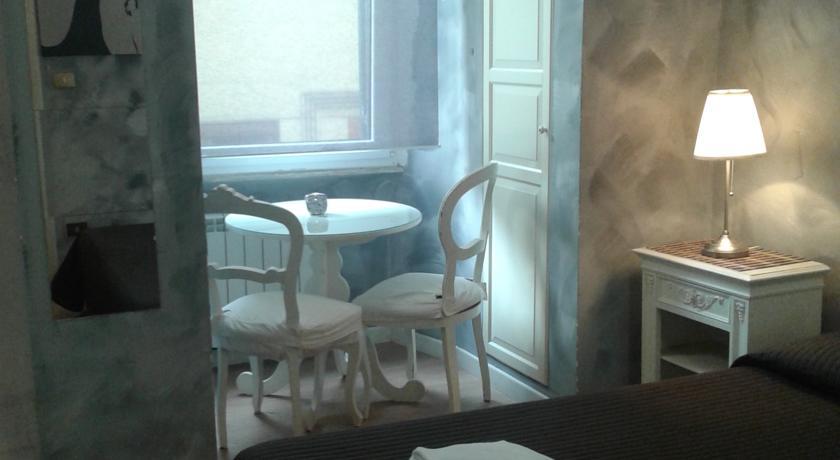 The Pope'S Window Hotel Rome Ruang foto