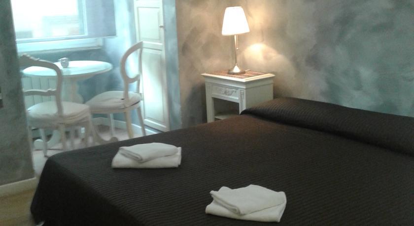 The Pope'S Window Hotel Rome Ruang foto